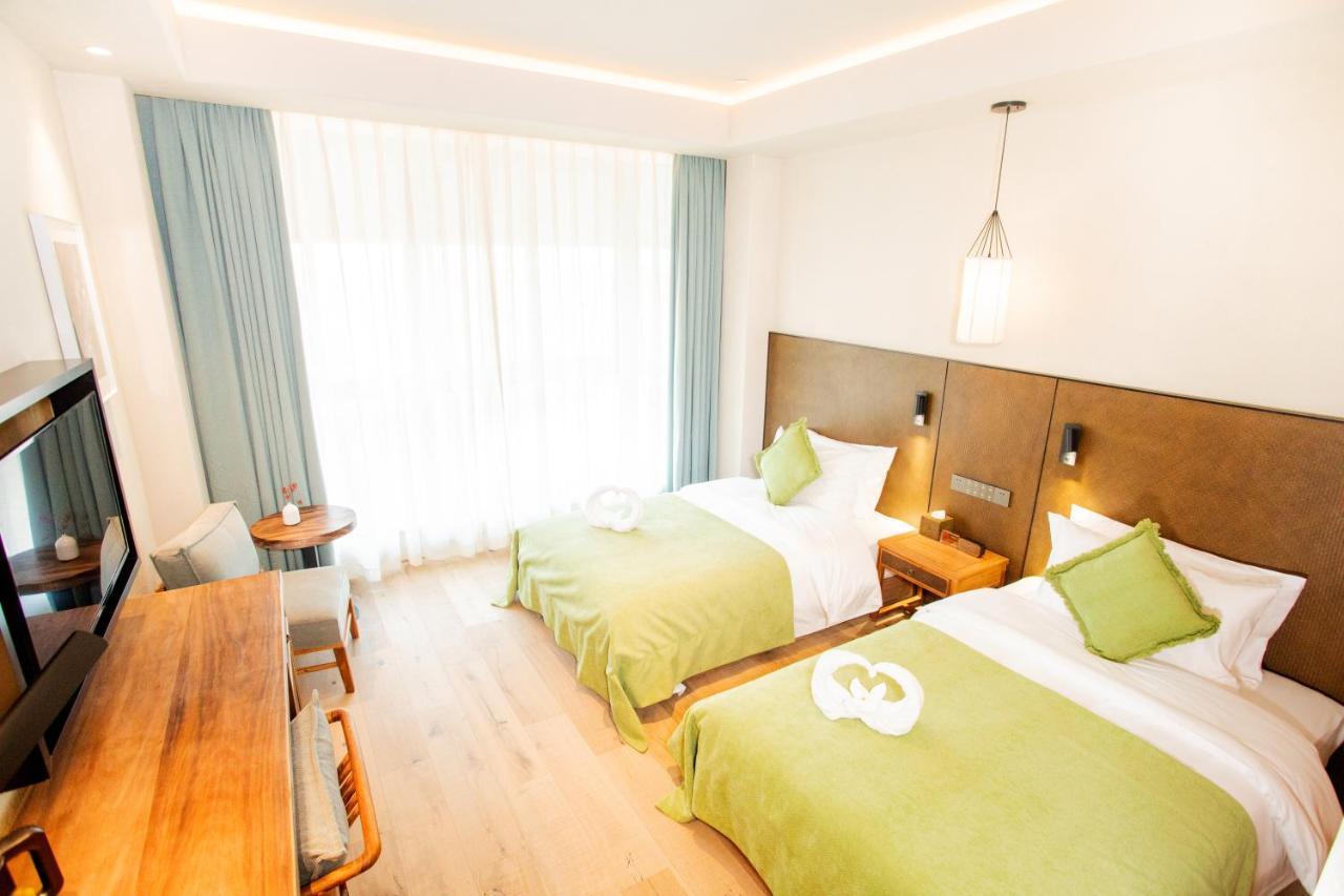 Jinling Onejoy Hotel Нанкин Екстериор снимка